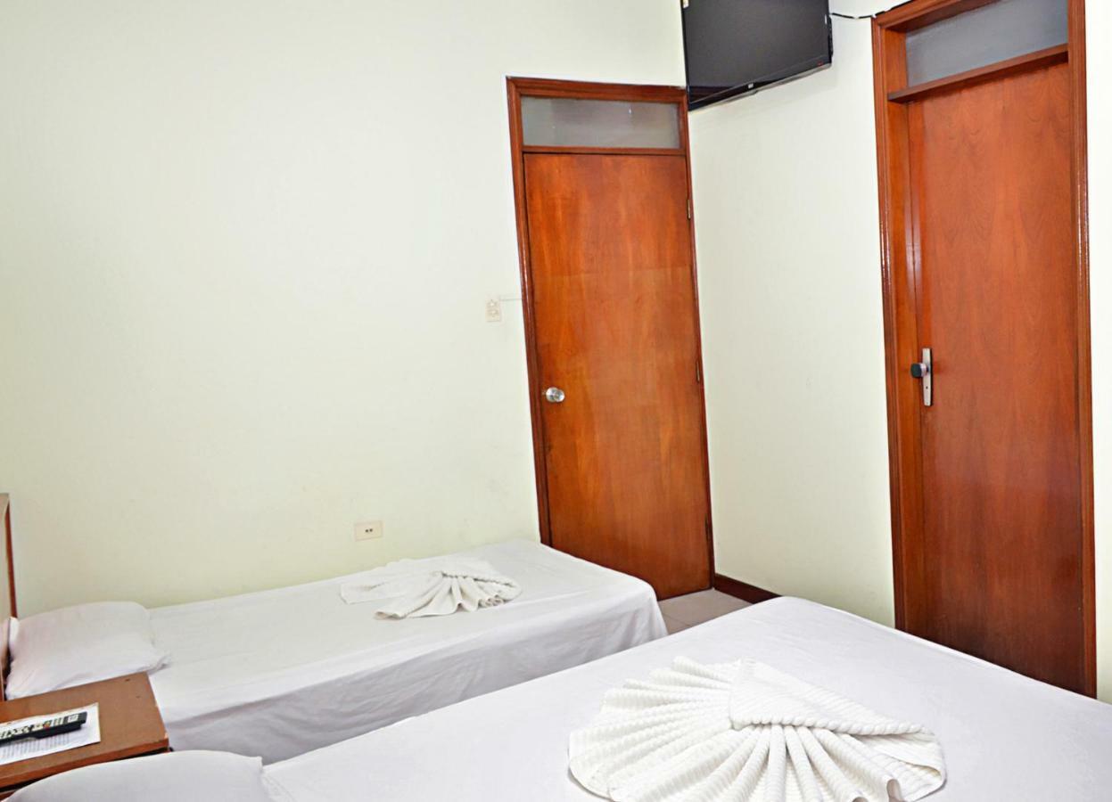 Hostal Ibiza Santa Cruz de La Sierra Luaran gambar